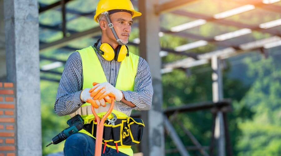 Professional gutter cleaning in White Plains, GA